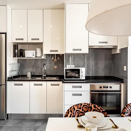 Apartment Akicity Alameda In